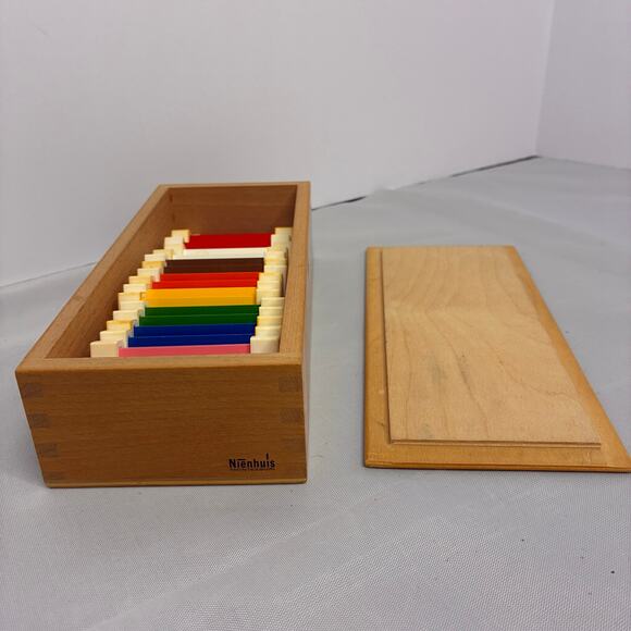 Nienhuis Montessori Second Box of Color Tablets Tertiary Wood Incomplete Age 3+ - Picture 3 of 9